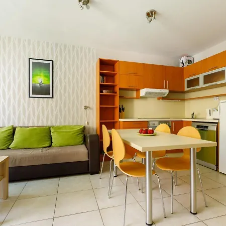 Amelia By Interhome شقة