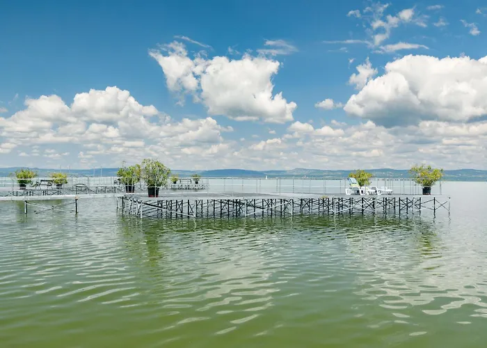 Amelia By Interhome בלטונוסוד